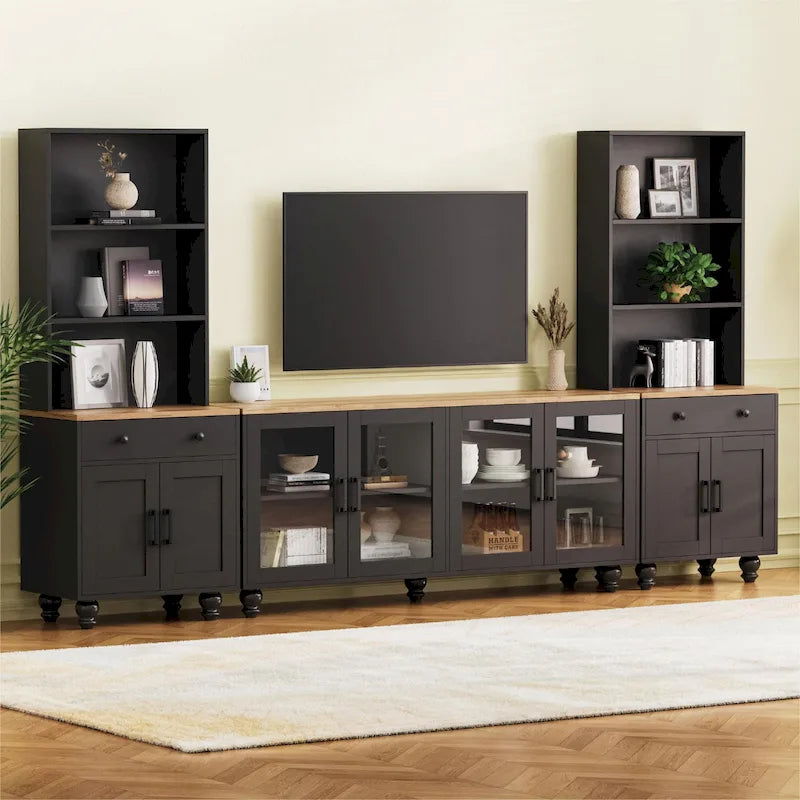 Un meuble TV avec étagères et portes en verre trempé, et un centre de divertissement avec étagères réglables.