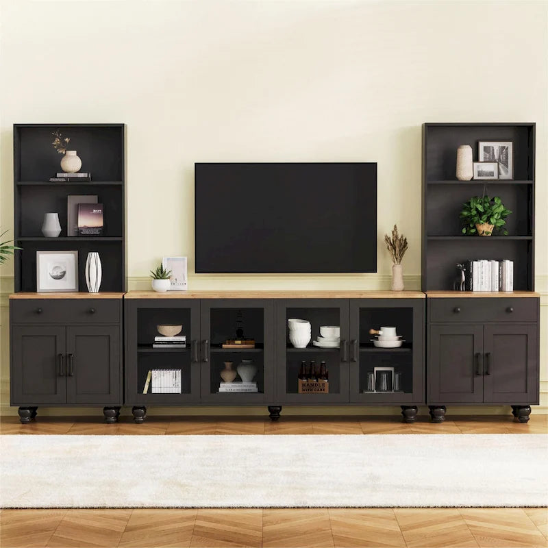 Un meuble TV avec étagères et portes en verre trempé, et un centre de divertissement avec étagères réglables.